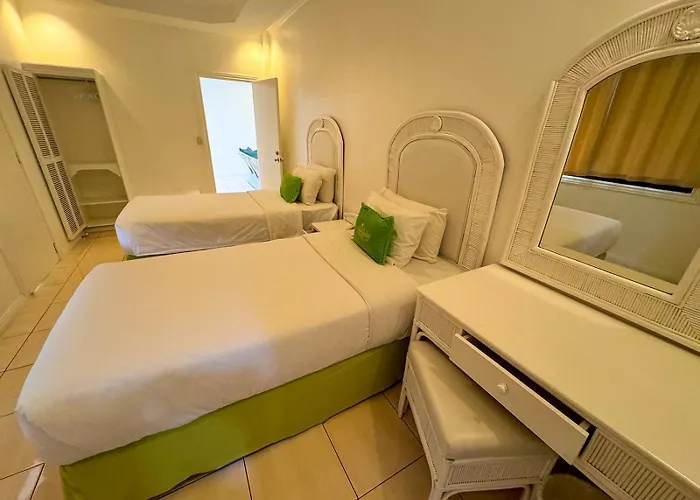 Pacific Cebu Powered By Cocotel Resort 3*